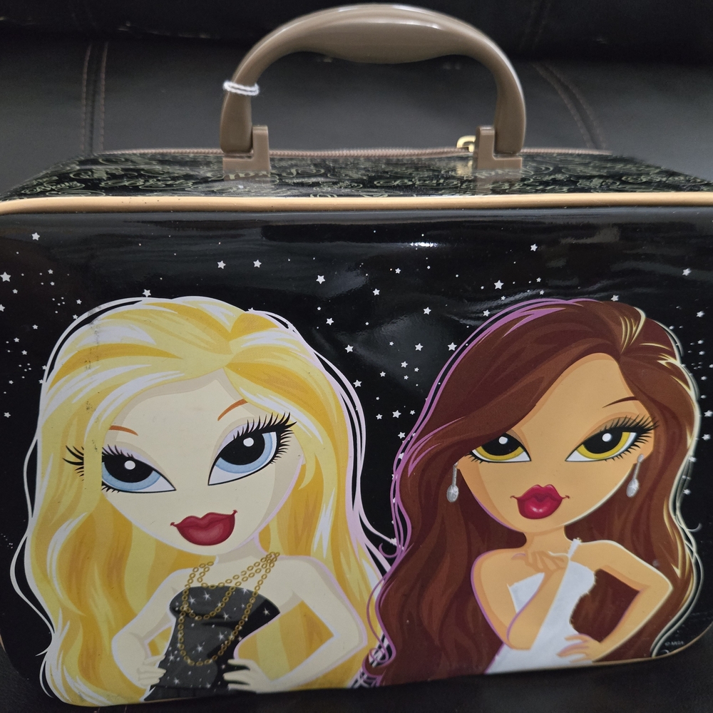 Vintage Bratz Catz Doll Storage/ Make-up Case